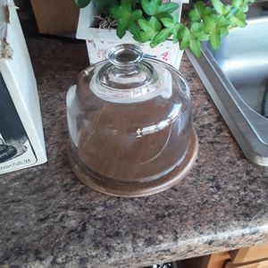 Colonial Kitchen cheese ball dish